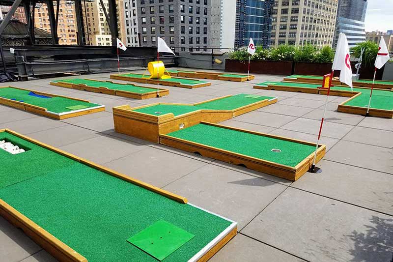 wow mini golf rental image