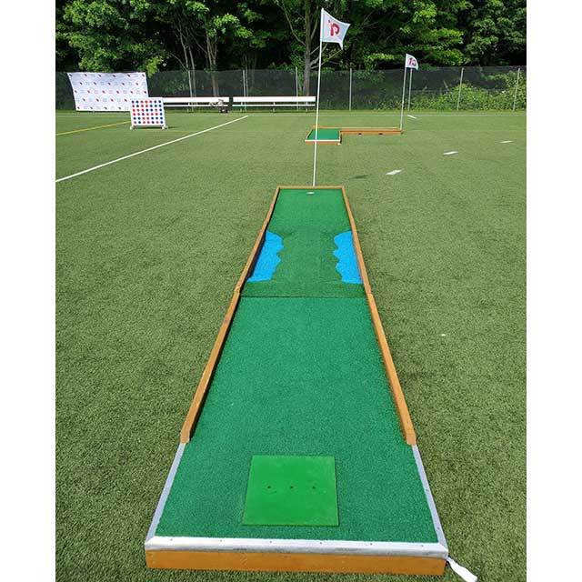 9 hole custom mini golf rentals image