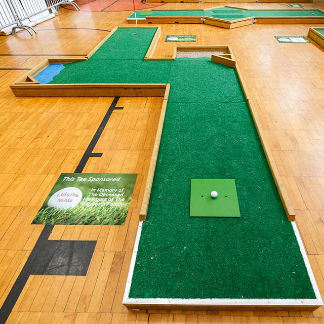 9 hole mini golf rentals CT image